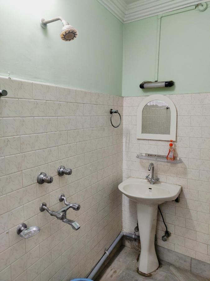 Exotic Villa Homestay グワーハーティー 部屋 写真