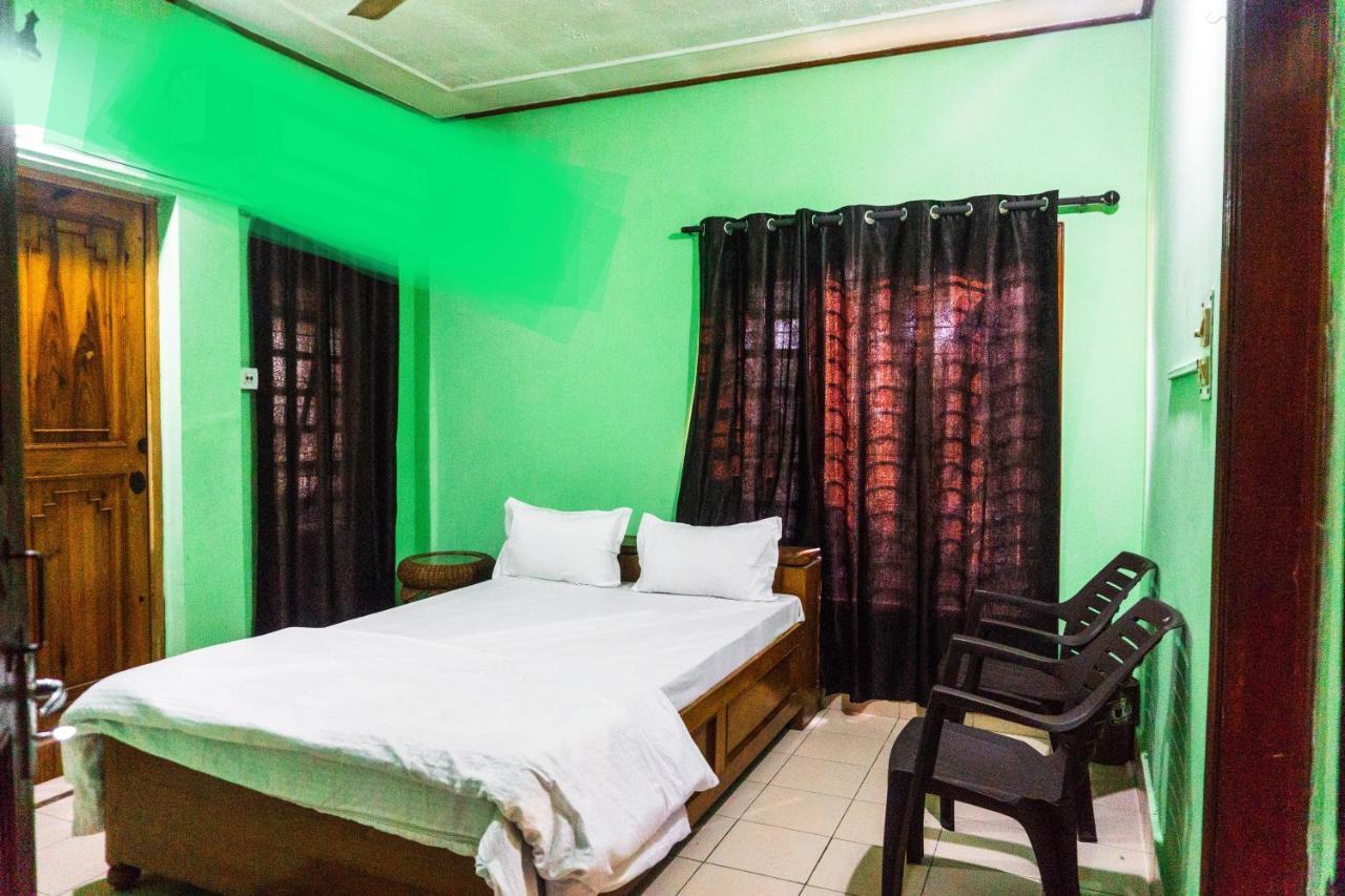 Exotic Villa Homestay グワーハーティー エクステリア 写真