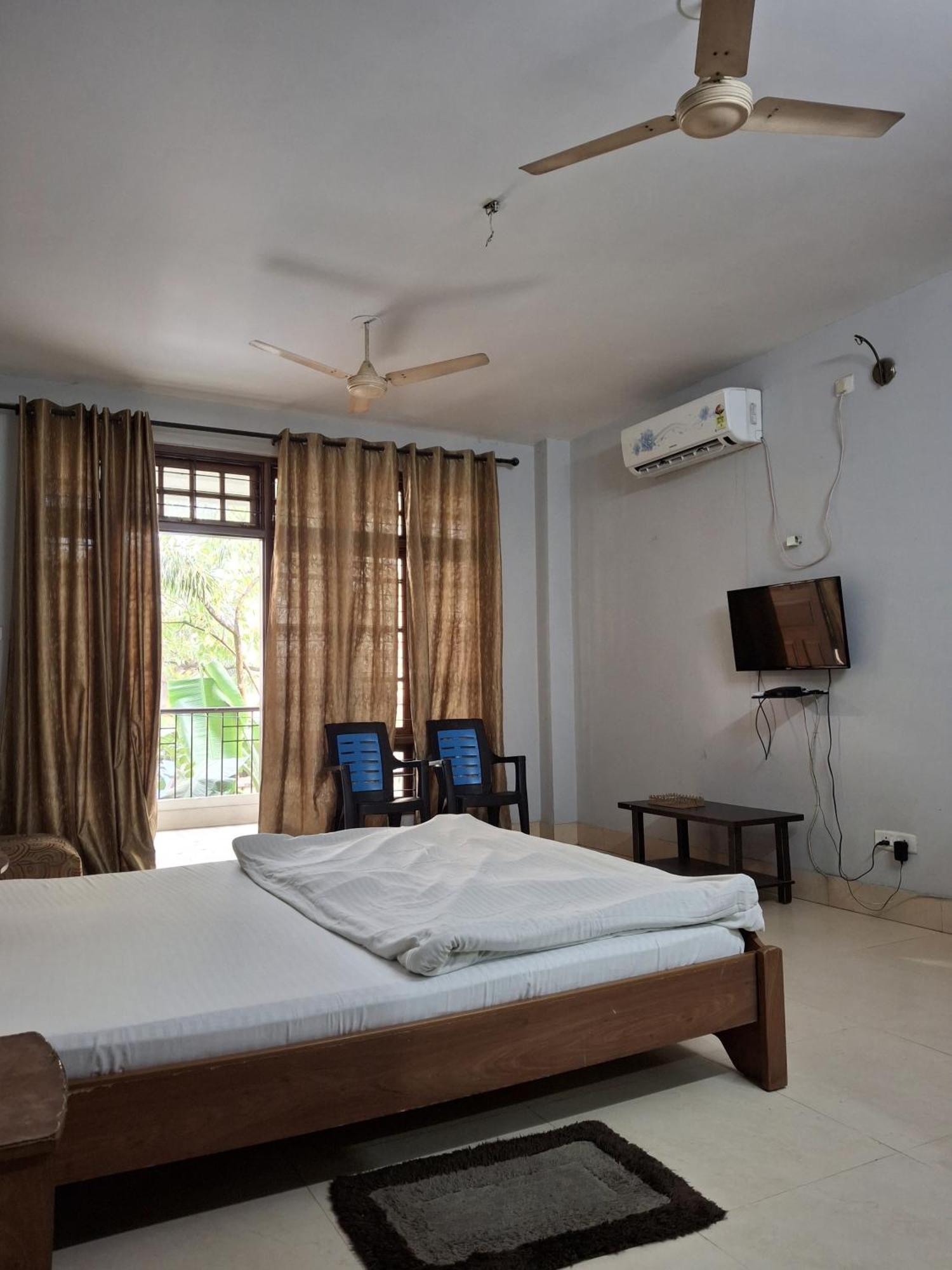 Exotic Villa Homestay グワーハーティー エクステリア 写真