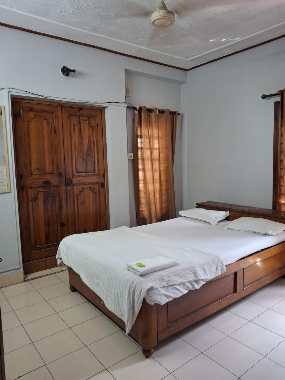 Exotic Villa Homestay グワーハーティー エクステリア 写真