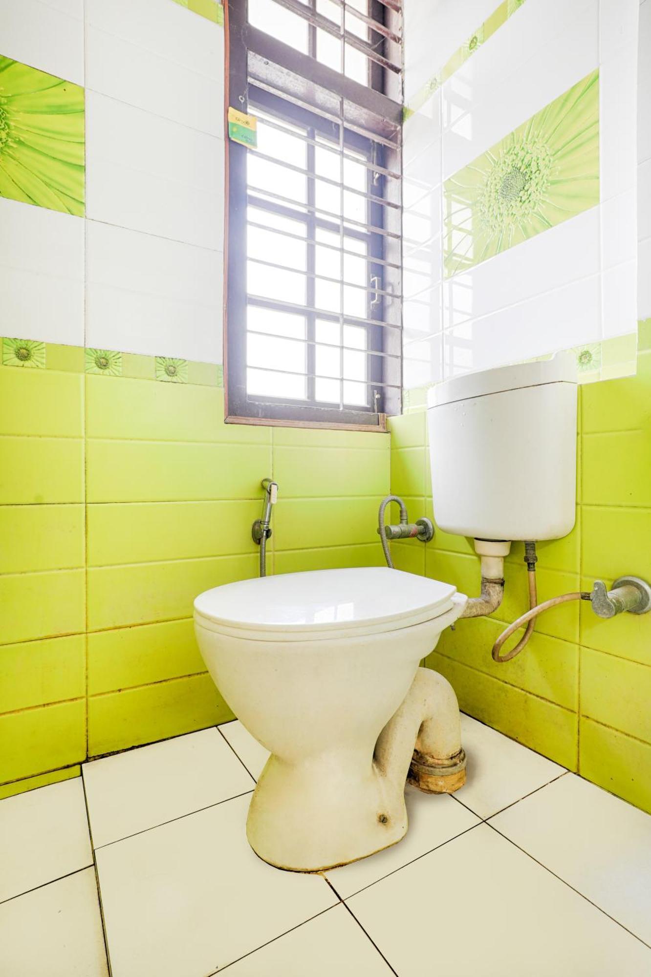Exotic Villa Homestay グワーハーティー エクステリア 写真