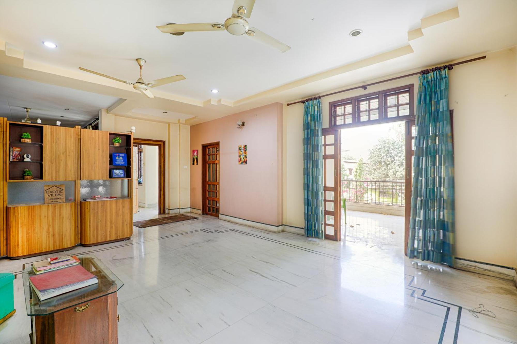 Exotic Villa Homestay グワーハーティー エクステリア 写真