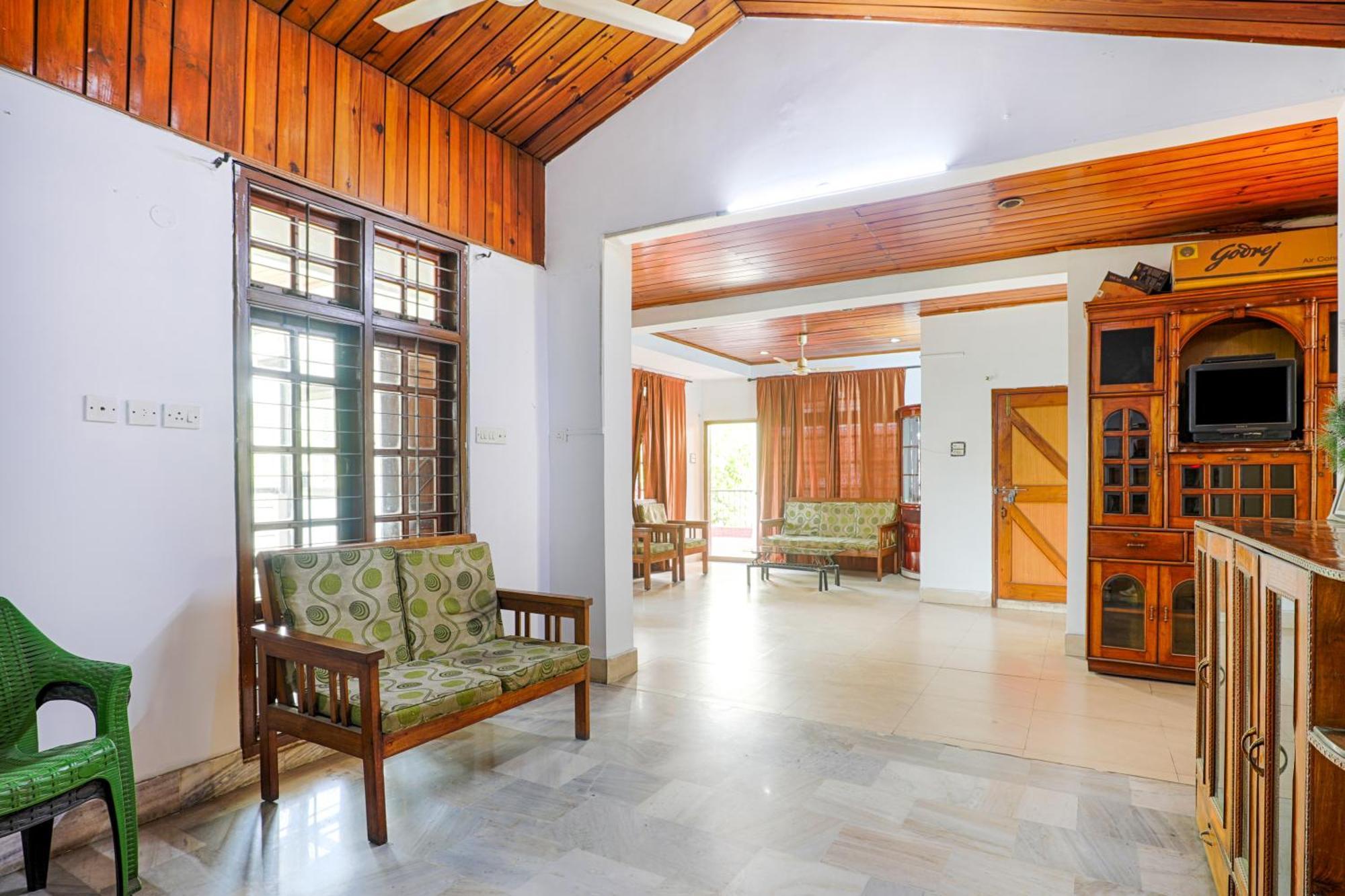 Exotic Villa Homestay グワーハーティー エクステリア 写真