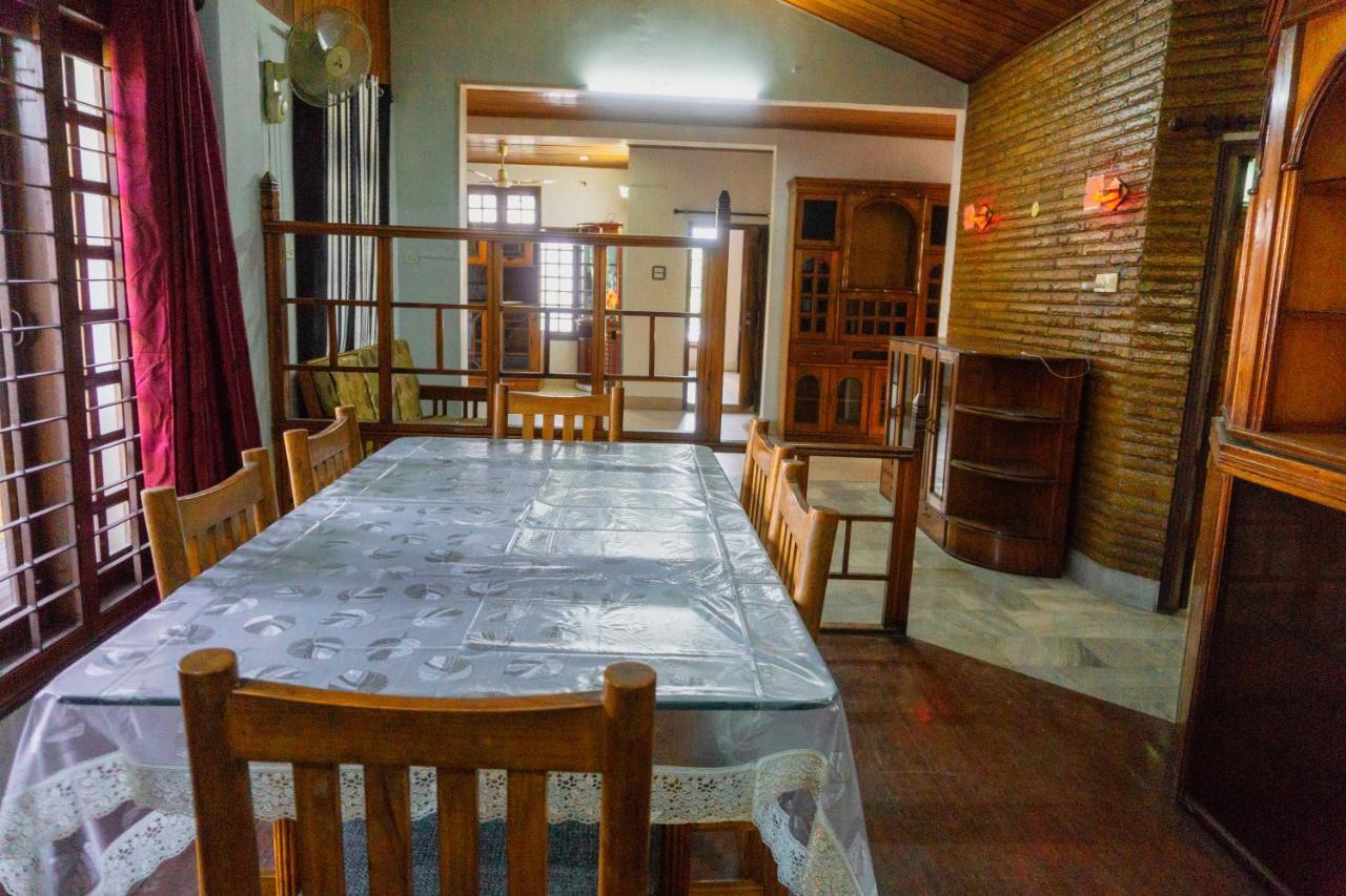 Exotic Villa Homestay グワーハーティー エクステリア 写真