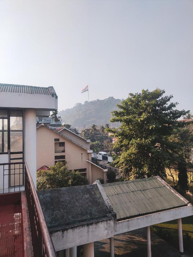 Exotic Villa Homestay グワーハーティー エクステリア 写真